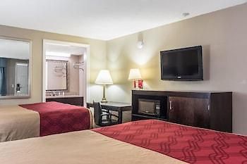 Knights Inn Мейкон Экстерьер фото